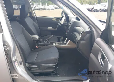 2012 Subaru Forester 2.5X Premium z USA, uszkodzony, nr VIN JF2SHADC9CH443105